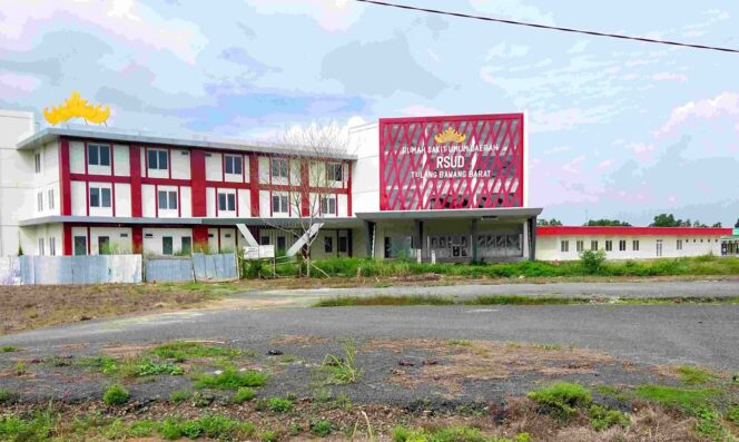 
Tenaga Kesehatan Keluhkan Buruknya Manajemen RSUD