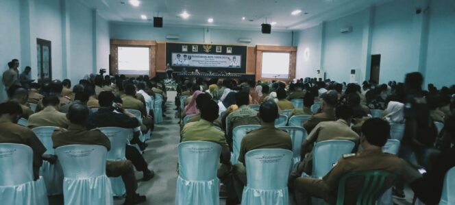 
Proyek jalan Tiga Bulan Rusak di Tubaba Tokoh Masyarakat Minta APH Labaskan Saja.