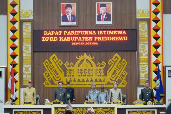 
					DPRD Pringsewu Gelar Rapat Paripurna Istimewa HUT ke-14 Kabupaten Pringsewu