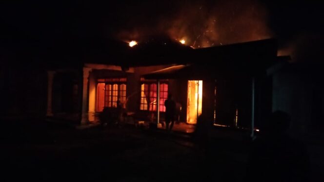 
Obat Nyamuk Bakar Ludeskan Sebuah Bangunan Rumah Warga