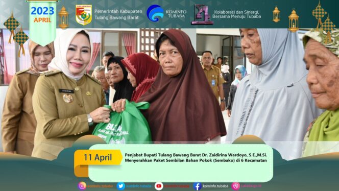 
Pj. Bupati Tubaba Salurkan Sembako ke Masyarakat