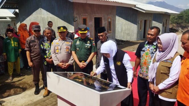 
Relokasi Rumah di kawasan Hutan Petak 103 Blawan Di Resmikan oleh gubernur Jatim