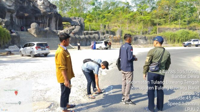 
Tubaba Segera Pasang 25 Lampu Tenaga Surya