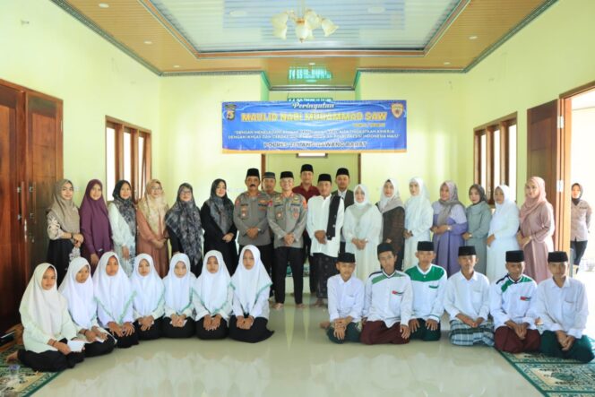 
Polres Tubaba Peringati Maulid Nabi Muhammad SAW Tahun 2023 M /1445 Hijriah.