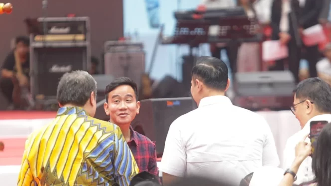 
Partai Golkar Resmi Mengusung Gibran Rakabuming Raka sebagai Cawapres Prabowo Subianto