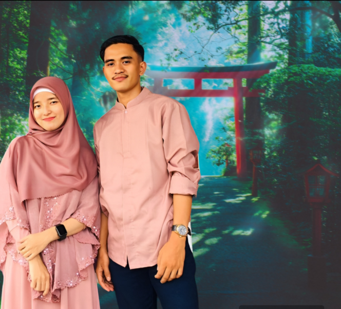 
Foto : Frengky Andrianto dan Bherti Oktha Sari