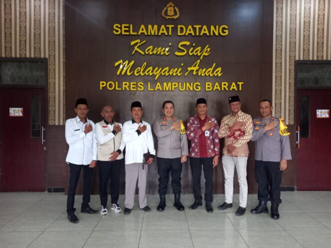
Silaturrahmi BAZNAS Lampung Barat Memperkuat Sinergi dengan Polres
