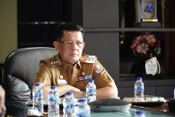 
Pj. Bupati Tubaba Ikuti Rapat Koordinasi Pengendalian Inflasi Daerah Tahun 2024