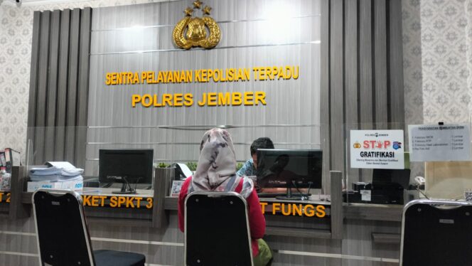 
Salah satu PPK di Kabupaten Jember Melaporkan Caleg ke Mapolres Jember