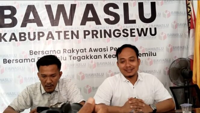 
Bawaslu Dalami Laporan Dugaan Money Politik Caleg DPRD Pringsewu