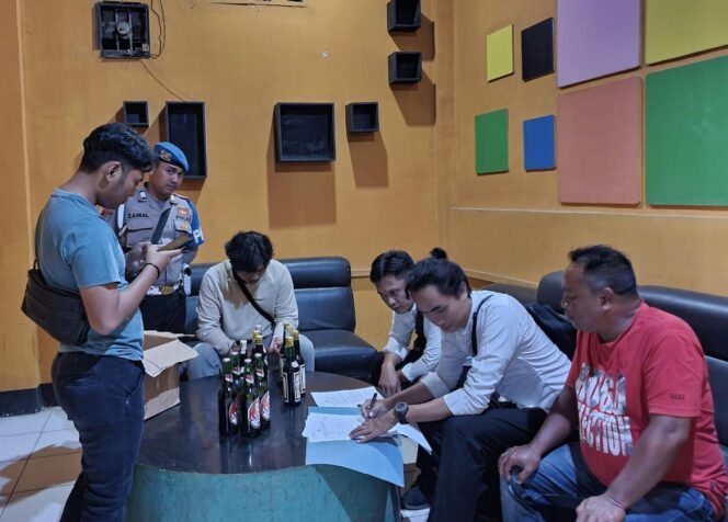 
Jelang Bulan Ramadhan, Polres Tulang Bawang Barat Laksanakan Razia di Tempat Hiburan