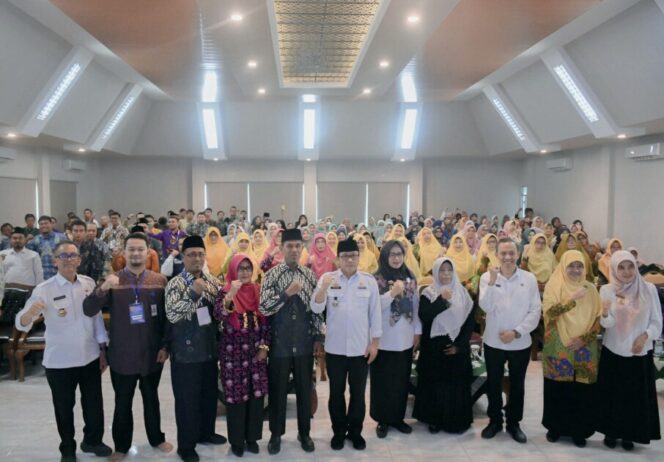 
Workshop Implementasi Sekolah Ramah Anak dan Perlindungan Anak Di Buka Wali Kota Metro