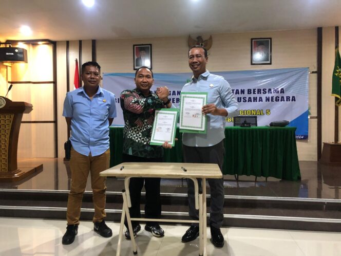 
Penandatanganan MoU Antara Kejaksaan negeri Jember dengan PT Perkebunan Nusantara 1 Regional 5 wilayah kebun Jember