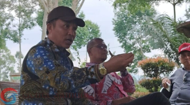 
Fokus pada Kabupaten Konservasi, Cabup Lampung Barat Kunjungi TPA Bahway 