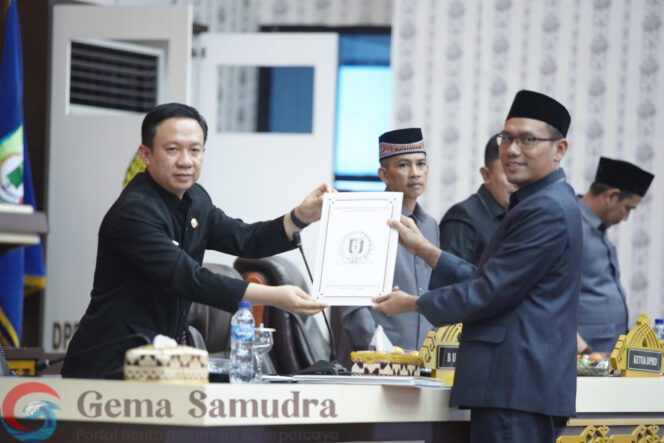 
DPRD Pringsewu Gelar Paripurna Penyampaian LKPJ Kepala Daerah 2023