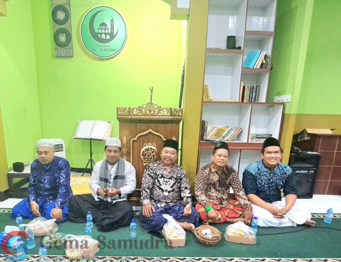 
Tahlil Hari Ke Tujuh Pendiri Al Furqon Badung Penuh Haru