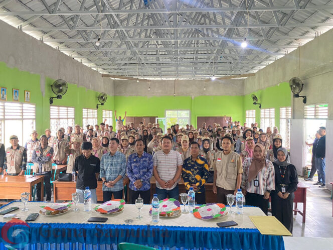 
Panwascam Pringsewu Gelar Bimtek Penguatan Kapasitas Pengawas TPS