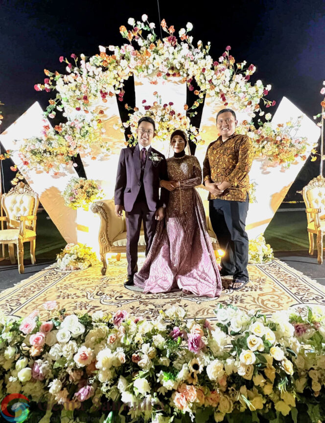 
Pernikahan Aisyah Ulil & Naufal Hisyam Digelar Akad Nikah di Tepi Pantai Bali Tepatnya di Pantai German Bali