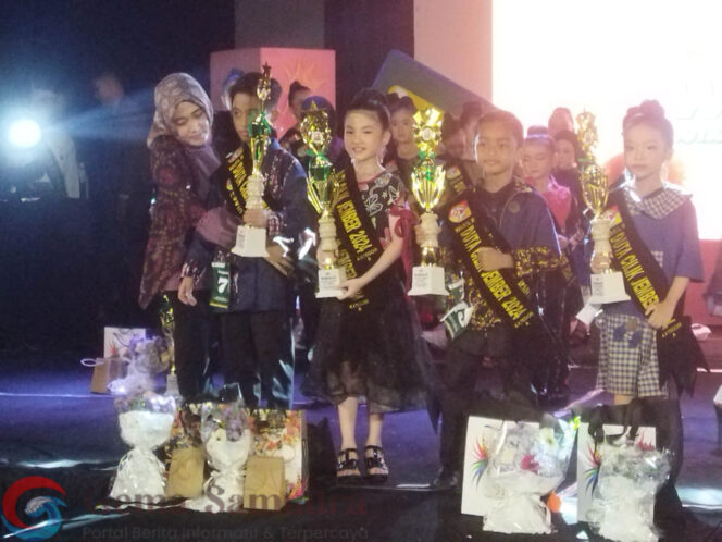 
Disparbud Beri Catatan Penting di saat Paguyuban Gus dan Ning Jember Gelar Duta Cilik 2024,