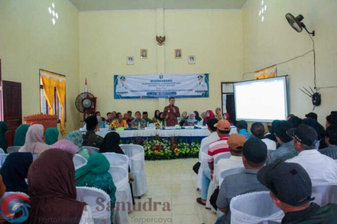 
Sekda Kota Metro Dorong Pembangunan Berkelanjutan dalam Musrenbang Kelurahan Tejo Agung 2025