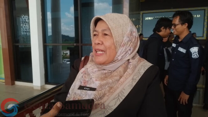 
Kadinsos Pringsewu Tegaskan PSM Tak Boleh Gesek Kartu Kesejahteraan Sosial