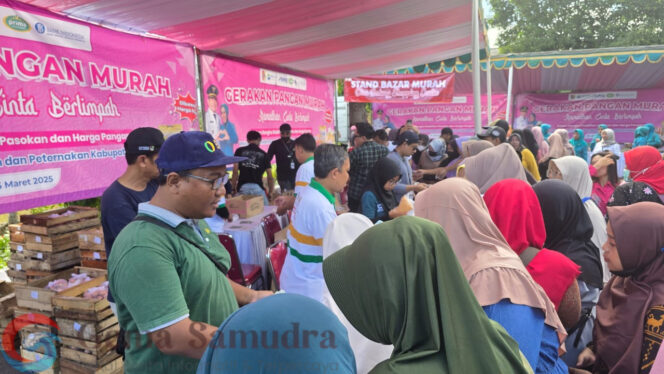 
Gerakan Pangan Murah di desa Balung Lor diserbu Masyarakat