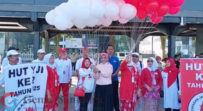 
Ketua TP PKK Kabupaten Jember Ghyta Eka Puspita,SE.MSc. Membuka Membuka YJI Cabang Jember yang ke 2