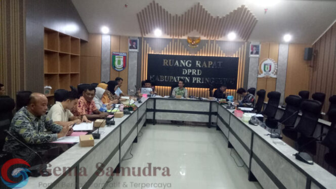 
Komisi IV DPRD Pringsewu Desak Disnakertrans Perjelas Program Magang ke Jepang