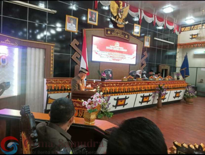 
Wali Kota Metro sampaikan LKPJ tahun 2024, komitmen wujudkan pemerintahan yang akuntabel