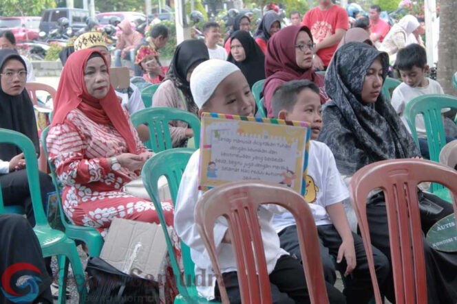 
Pemkot Metro apresiasi Pawai Hari Autisme Sedunia 2025