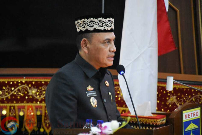 Paripurna, Wali Kota Metro H. Bambang paparkan beberapa pembangunan ke depan