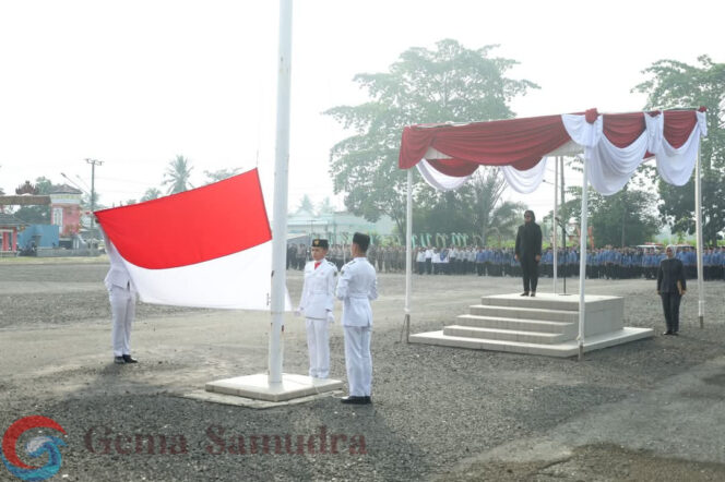 
Bupati Ela: Mari Kita Jadikan Pancasila Sebagai Inspirasi Dalam Setiap Langkah, Setiap Kebijakan, Dan Setiap Karya
