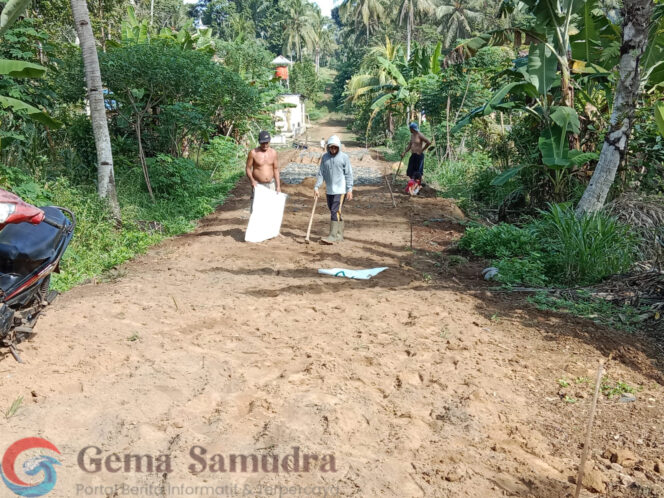
Pembangunan Jalan Onderlahlgh Dusun 5 Program TMMD Ke-124 Mulai Finishing