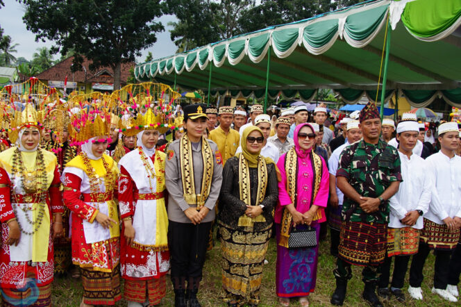 
Melestarikan Adat, Menyatukan Kampung: Pesan Budaya Dari Festival Limo Migo 2026