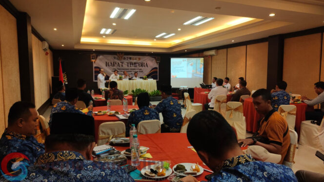 
Imigrasi Jember Perkuat Sinergi Pengawasan Orang Asing Di Wilayah Kerja Baru Di Kabupaten Lumajang dengan Menggelar Timpora.