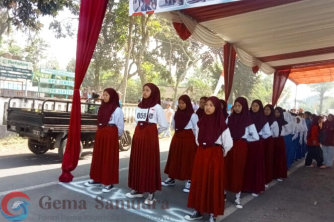 
Antusias Regu Gerak Jalan Pelajar United Darling Kecamatan Ledokombo Meriahkan HUT RI ke 80 Perlu di Acungi jempol.