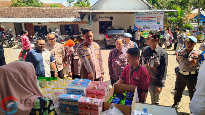 
PTPN 1 Regional 5 Mengadakan Pasar Murah Gula Lokal dukung stabilitas Pangan.