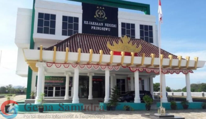 
Aroma Korupsi Dana Desa Tercium! Kejari dan Inspektorat Siap Bedah Laporan Gumukmas