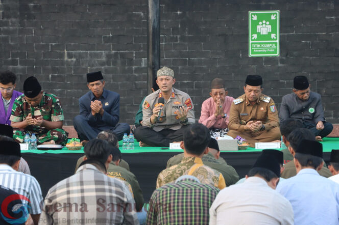 
Jaga Kedamaian, Polres Pringsewu Gelar Doa Bersama Lintas Agama dan Budaya