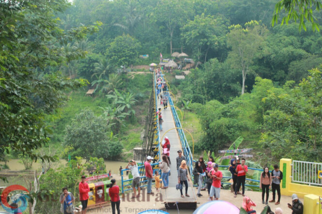 
Usung Konsep Food Court Romantic Savor, Wisata Alam Talang Indah Mulai Menggeliat