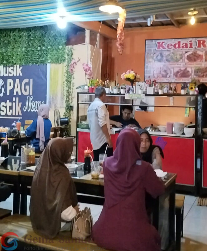 
Viral! Kedai Resto Shini Bakso Tulang Fyp Tiktok Ramai Pengunjung Dari Berbagai Daerah