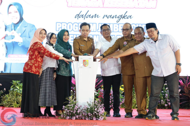 
Bupati Jember Gus Fawait Bentuk Satgas Khusus, Targetkan Penurunan Drastis Angka Stunting dan Kematian Ibu-Anak