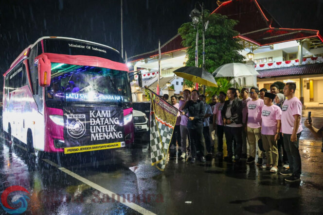 
Gus Fawait Sangat Optimis Persid Jember akan Bangkit : Persid Baru Menuju Persid Maju.