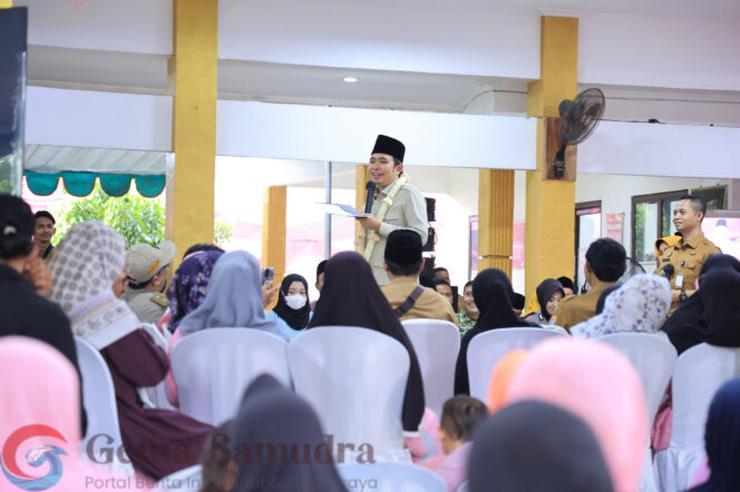 
Gus Fawait Mengajak Warga Kalisat : Memutus Rantai Narkoba