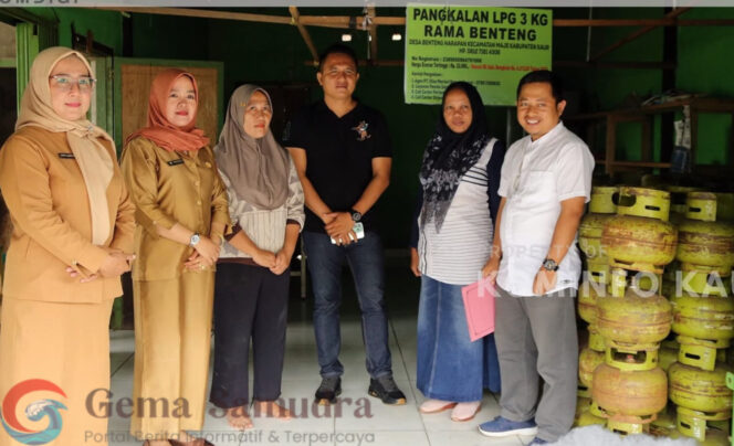 
Gas 3 Kg Dikeluhkan Mahal, Dinas Kopurindag Kaur Turun Tangan Sidak Pangkalan