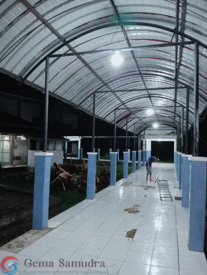 
Pencahayaan Kaki Lima RSUD Kaur Kini Terang, Tingkatkan Kenyamanan Pasien dan Pengunjung