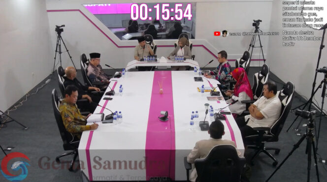 
Gus Fawait Buka Forum Uji Publik Secara Live : Sejarah Baru Tata Kelola daerah.