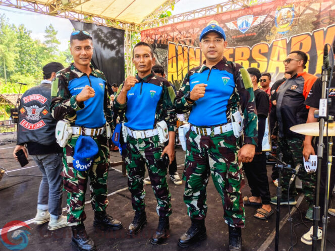 
Anniversary ke-3Th CB TRANSIT Jember Provost Brigif 9 DY/2 Kostrad Turut Amankan dan Meriahkan.