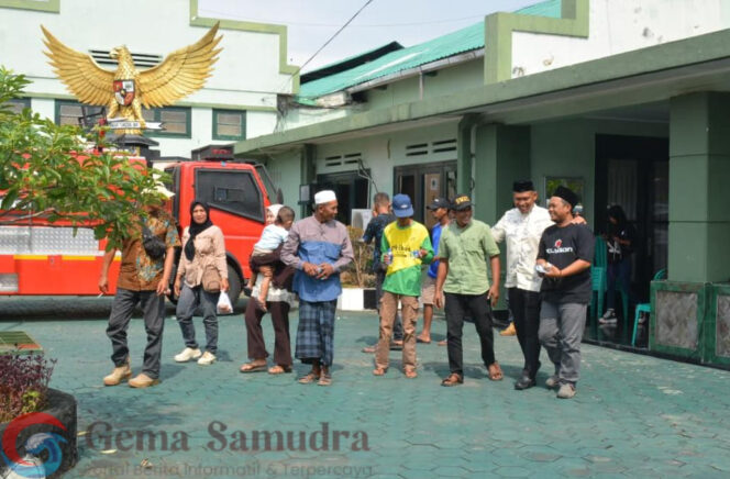 
Ada Apa ?? Puluhan Warga Silo Hadir ke Kodim 0824 Jember