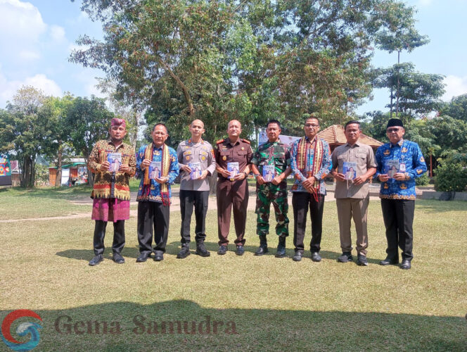 
Ngopi Bareng PWI, Qudrotul Tantang Wartawan Ungkap Sejarah Tangga Langit